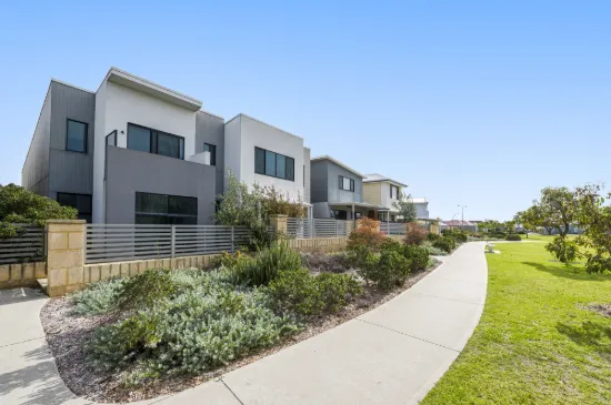 27 Grasby Way, Piara Waters, WA 6112