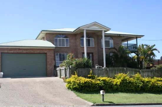 27 Gretel Drive, Clinton, Qld 4680
