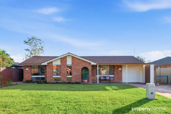 27 Grevillea Drive, St Clair, NSW 2759