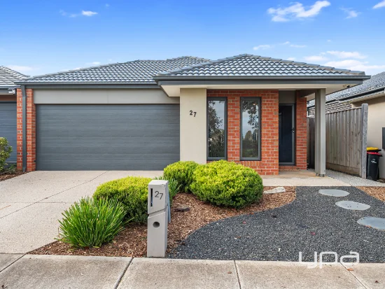 27 Growth, Weir Views, Vic 3338