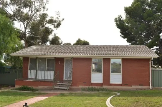 27 Hawker Crescent, Elizabeth East, SA 5112