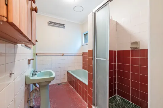 27 Hutchinson Avenue, Warrandyte, Vic 3113-Image