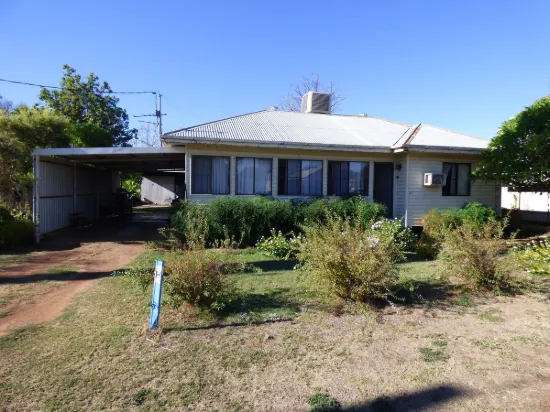 27 Kenny Lane, St George, Qld 4487