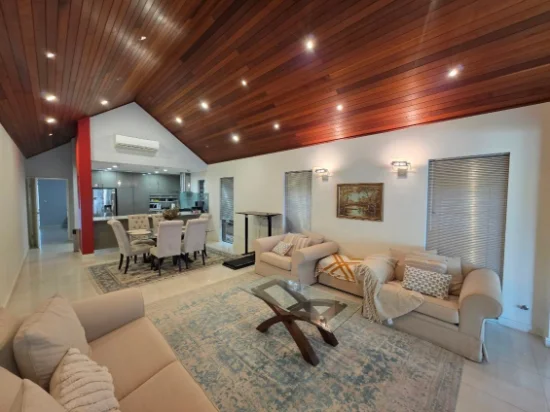 27 King David Boulevard, Madeley, WA 6065