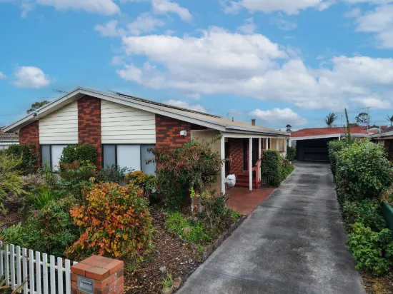 27 Kings Road, Paynesville, Vic 3880