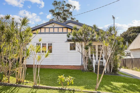 27 Lang Street, Woonona, NSW 2517