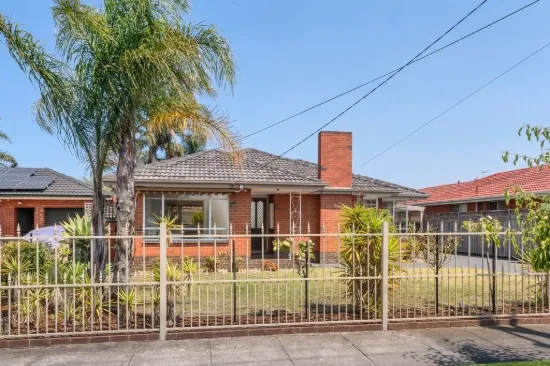 27 Lincoln Drive, Cheltenham VIC 3192-Image