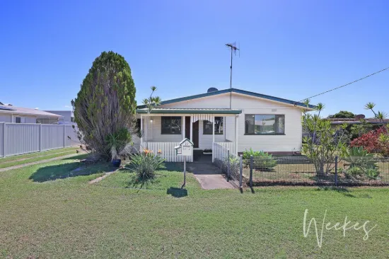 27 Lloyd Street, Walkervale, Qld 4670