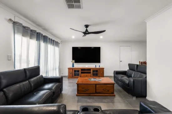27 Lynton Terrace, Seaford, SA 5169-Image