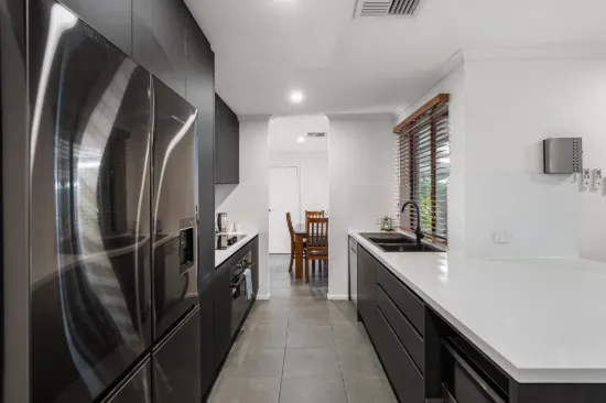 27 Lynton Terrace, Seaford, SA 5169-Image