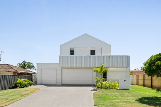 27 Malinya Drive, Buddina, Qld 4575