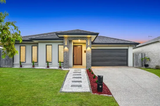 27 Maudsley Crescent, Collingwood Park, Qld 4301