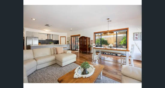 27 McDiarmid Place, Glenroy, NSW 2640