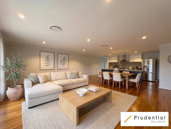 27 Mermaid Crescent, Glenfield, NSW 2167