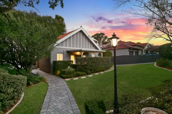 27 Mount Pleasant Avenue, Normanhurst, NSW 2076
