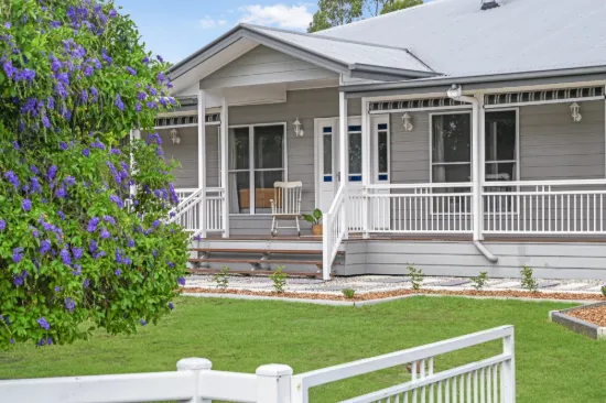 27 Neslo CT, Dalby, Qld 4405