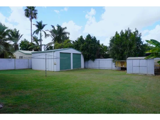 27 Ney St, Moranbah, Qld 4744 - For Rent