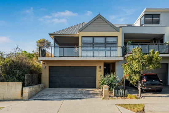 27 North Beach Road, North Beach, WA 6020