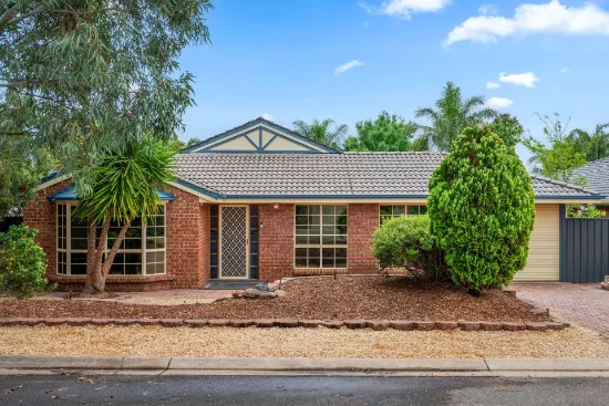 27 Oakhill Crescent, Morphett Vale, SA 5162