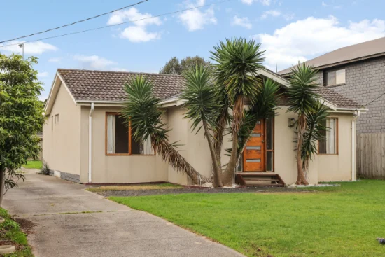 27 Phillip Island Road, Newhaven, Vic 3925