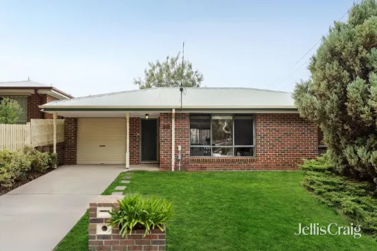 27 Purches Street, Mitcham, Vic 3132