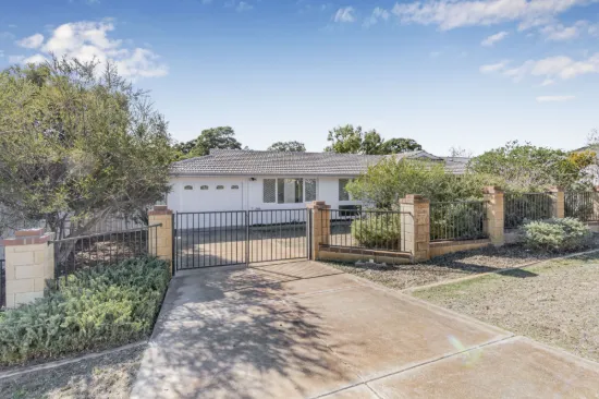 27 RAMBURES WAY, Hamilton Hill, WA 6163