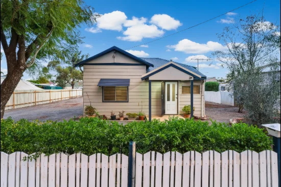 27 Rosenberg Crescent, Kalgoorlie, WA 6430