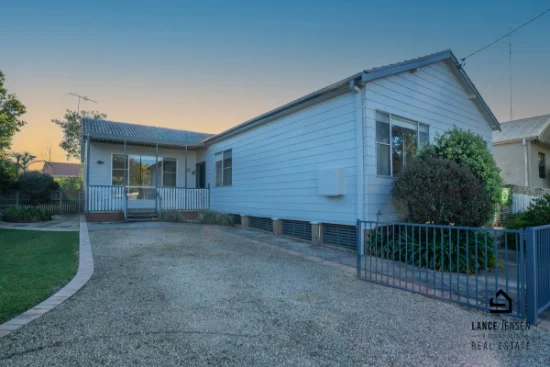 27 Russell Street, Cardiff, NSW 2285