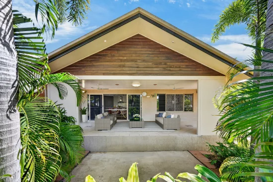 27 Shutehaven Circuit, Bushland Beach QLD 4818-Image