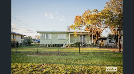 27 South St, Roma, Qld 4455
