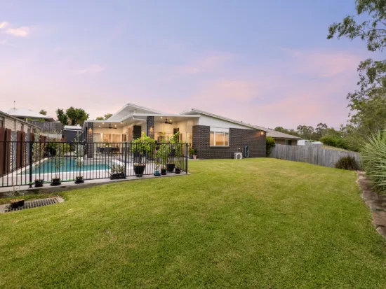 27 Sovereign Drive, Deebing Heights QLD 4306-Image