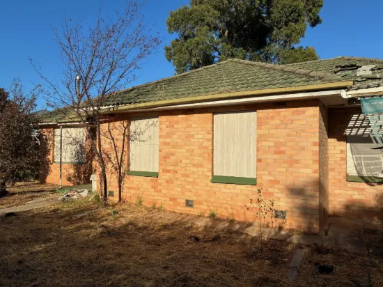 27 St Leonard Crescent, Elizabeth Downs, SA 5113
