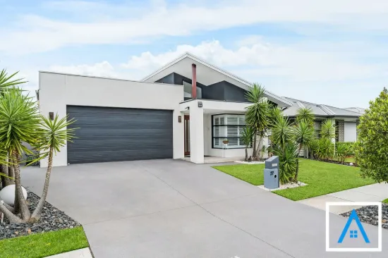 27 Starke Street, Spring Farm, NSW 2570