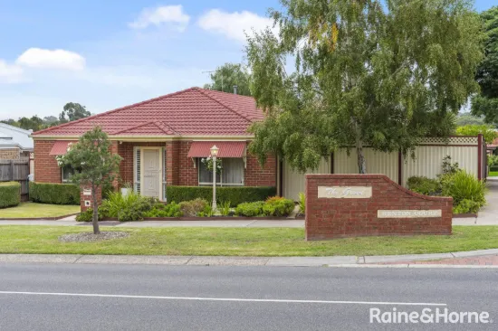 27 Stewarts Lane, Sunbury, Vic 3429