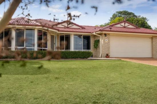 27 Stratford Drive, Wyreema, Qld 4352
