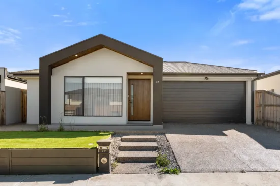 27 Tangelo Street, Mickleham, Vic 3064