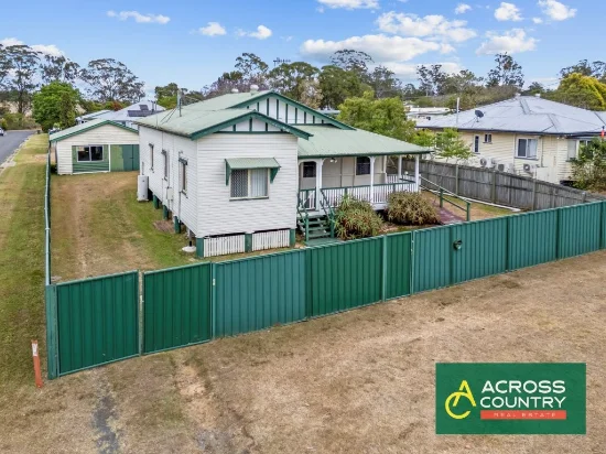 27 Thorn St, Murgon, Qld 4605