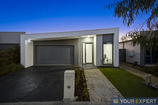 27 Timberline Parkway, Pakenham, Vic 3810