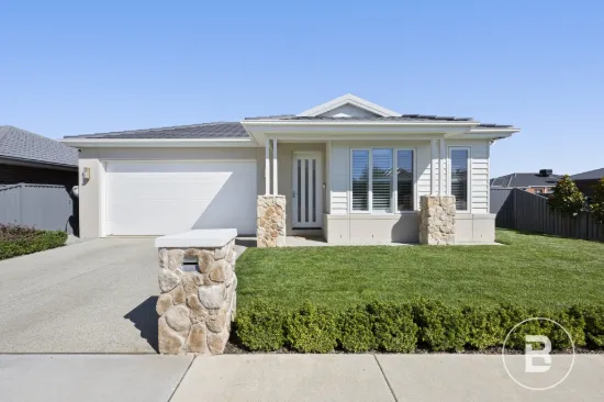 27 Verdale Drive, Alfredton, Vic 3350