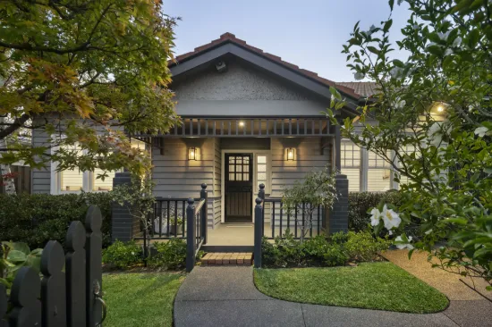 27 Wanalta Road, Carnegie, Vic 3163