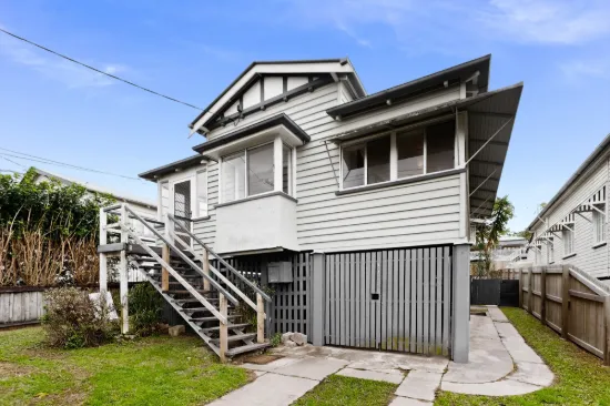 27 Willis Street, Gordon Park, Qld 4031