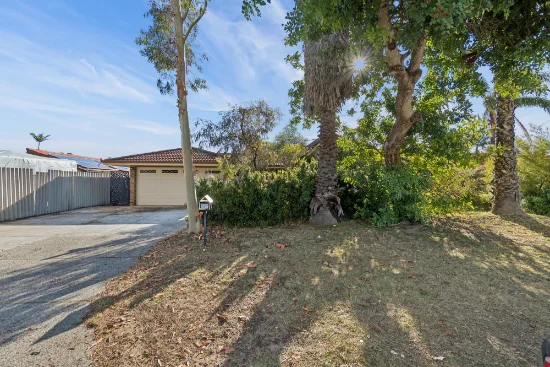 27 Wonambi Way, Wanneroo, WA 6065