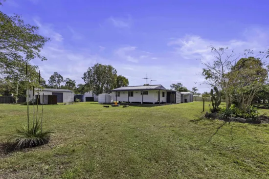 27 Woocoo Drive, Oakhurst, Qld 4650