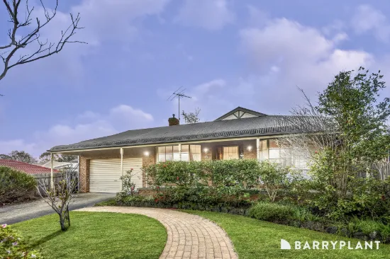 27 Yaldara Drive, Berwick, Vic 3806