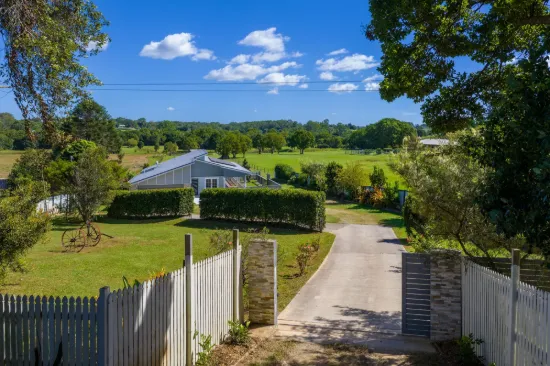 271 Old Goomboorian Road, Veteran, Qld 4570
