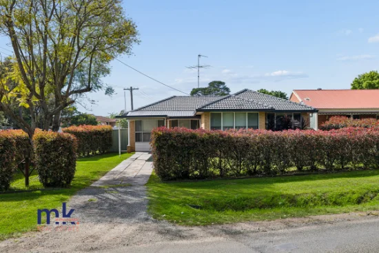 271 Thirlmere Way, Thirlmere, NSW 2572