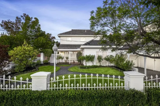 272 Napier Street, Strathmore, Vic 3041