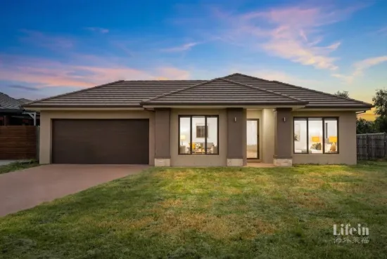 272 Riverwood Drive, Junction Village, Vic 3977