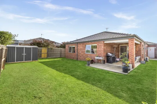 273 Warralily Boulevard, Armstrong Creek, Vic 3217