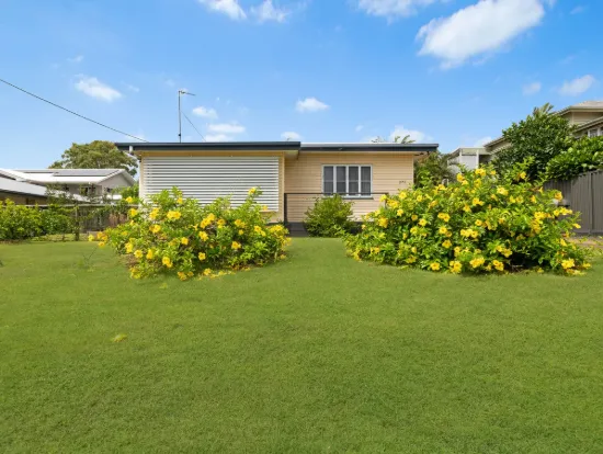 275 Torquay Terrace, Torquay, Qld 4655